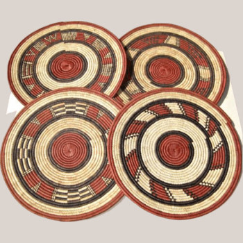 Traditional Table Mats 1